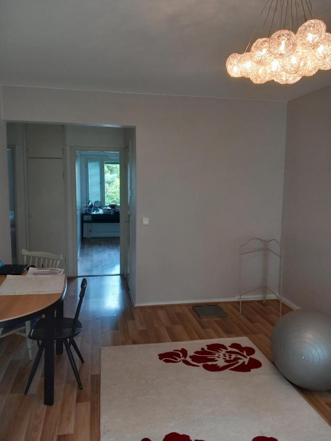 Puotilan Rose Apartamento Helsínquia Exterior foto